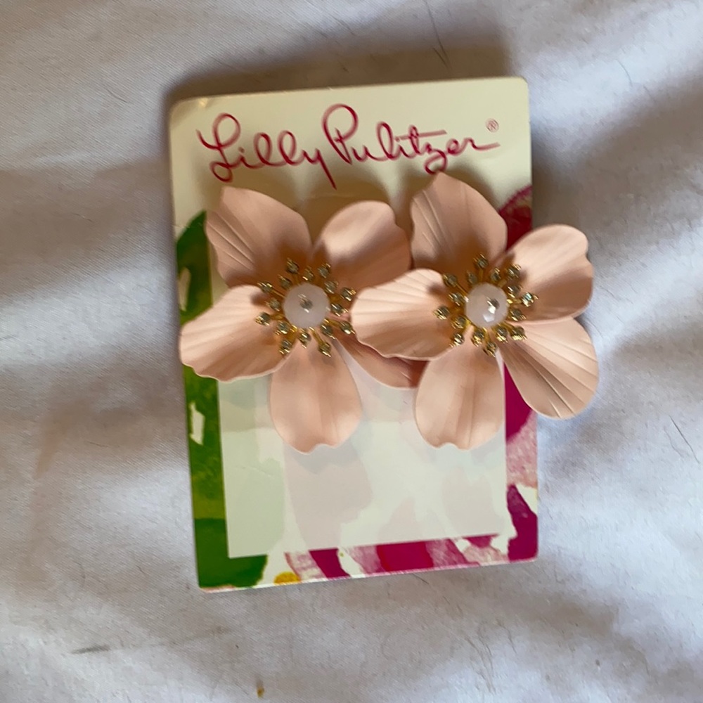 Pink Flower earnings